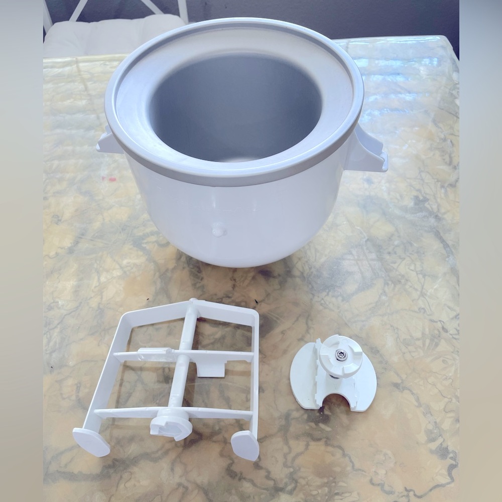 Brand New Kitchen Aid Ice cream maker attachment